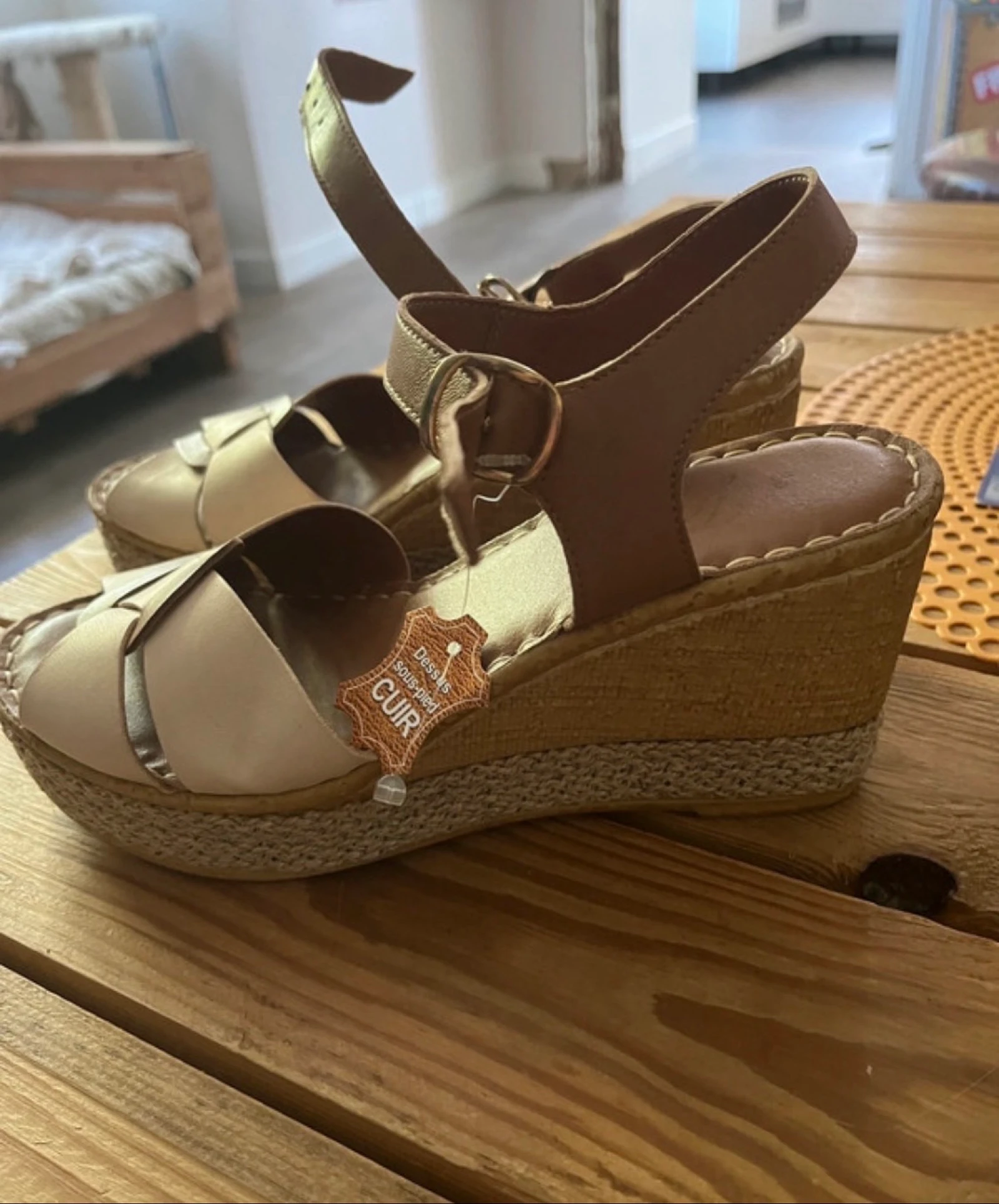 Zapatos con plataforma nuevos – photo 2